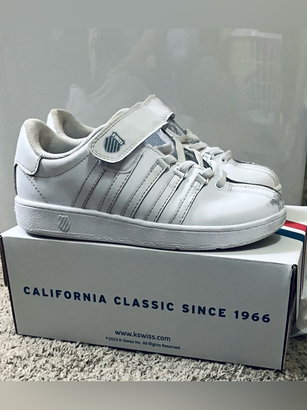 Girls K-Swiss White Leather Sneakers with Velcro Strap Size 3